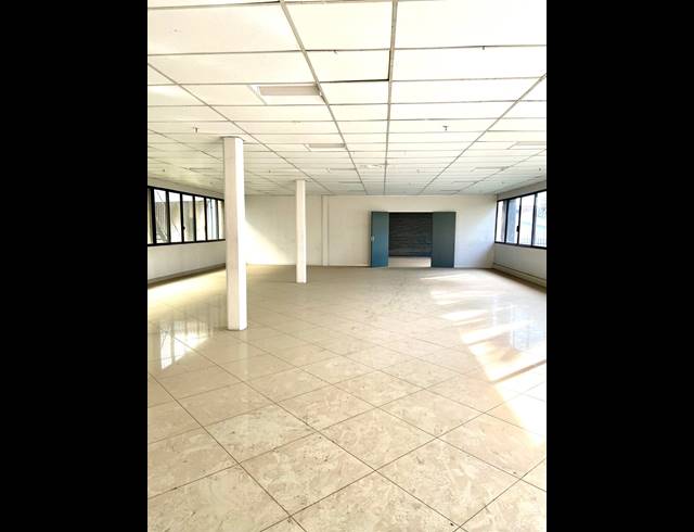 12,263M² WAREHOUSE TO LET IN WYNBERG
